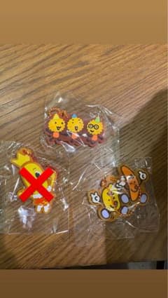 亀田製菓　ラバーチャーム 2個セットのサムネイル