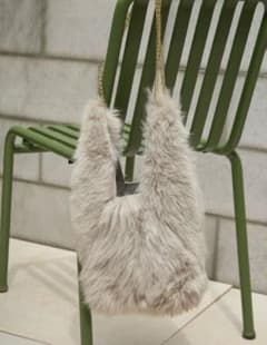 Whim Gazette 即完売 限定 トスカーナムートンチェーンBAG - メルカリ