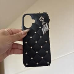 ダーリッチ キルティングiPhoneケースiPhone16 - メルカリ