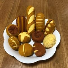 フェルト パン 11点セット おままごとのサムネイル