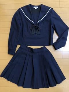 セーラー服　本物　セットのサムネイル