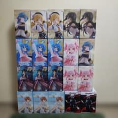 まどか☆マギカ らき☆すた 薬屋 さくら 金木研 美少女フィギュア 20個 まどか☆マギカ らき☆すた 薬屋 さくら 金木研 美少女フィギュア 20個