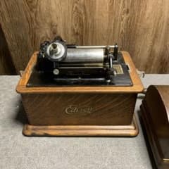 K637 エジソン Edison 蓄音機 ※現状品 - メルカリ