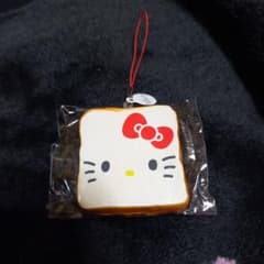 サンリオ　ふわふわパンマスコットハローキティのサムネイル