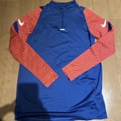 Nike 長袖ジャージ 青 赤 Nike 長袖ジャージ 青 赤 - メルカリ