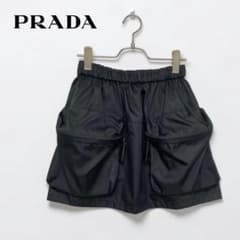 【極美品】PRADA プラダ ナイロン スカート 3Dビッグポケット 38 黒 極美品】PRADA プラダ ナイロン 3Dビッグポケット スカート 38 黒
