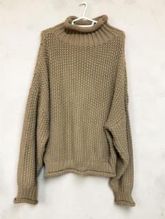 La-gamme タートルネック ローゲージニット ベージュ Freeサイズのサムネイル