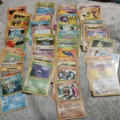 ポケモンカード 旧裏面 大量まとめ売り - メルカリ