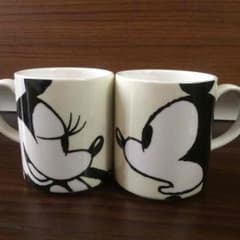 ヒロ様専用  ミッキー&ミニー ペアマグカップのサムネイル
