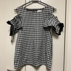 Tocco オフショル　トップス　チェックのサムネイル
