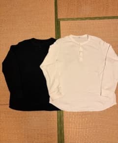UNIQLO ワッフルヘンリーネックT 2枚セットのサムネイル