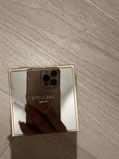 PRADA アイシャドウパレット ピンク系のサムネイル