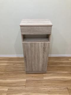 【早い者勝ち・値段交渉OK】美品 / 木製キャビネットのサムネイル