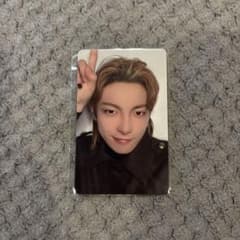 ATEEZ ホンジュン beatroad 韓国 限定 ラキドロ トレカ メルカリ