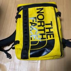 THE NORTH FACE リュック バック イエローのサムネイル