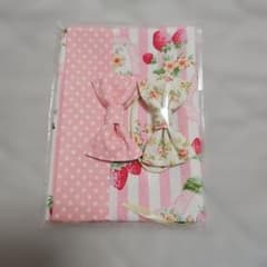 ハンドメイド　文庫ブックカバーのサムネイル
