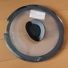 【新品、未使用】ティファール　鍋　　ふた　20㎝のサムネイル
