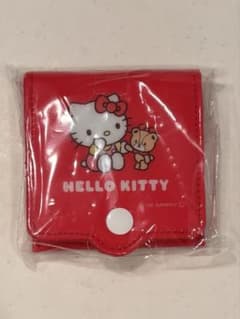 【新品・匿名配送】ハローキティ ビニールウォレット風コインポーチ 財布 サンリオ