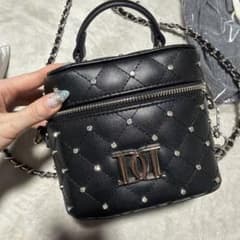 Darich キルティングビジュースクエアミニバッグ バニティ BLK