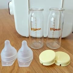 ピジョン母乳実感 産院用哺乳瓶 100mL×2本のサムネイル