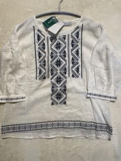 新品《 アフタヌーンティー》刺繍　七分袖　ブラウス　白のサムネイル