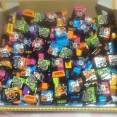 チロルチョコ160個のサムネイル