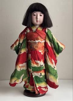 T 呪いの市松人形◇夜に響く声と足音◇霊媒師も驚愕 概要覧をご確認