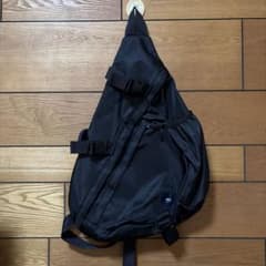 MON-MART モノマート スリングバッグ ワンショルダー ブラックのサムネイル