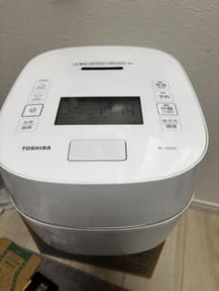 TOSHIBA 炊飯器 RC-10V5V 本体 年製 2024 ジャンク - メルカリ