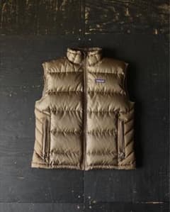 Patagonia インサレーショングースダウンベスト MARSカラー - メルカリ