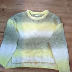 ITEMS URBAN RESEARCH ニットセーターのサムネイル