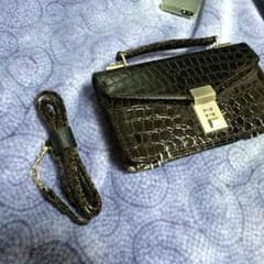 VALENTI バレンチノセカンドバッグのサムネイル