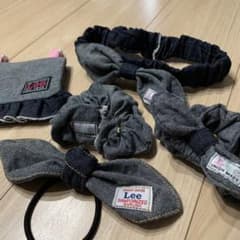 シュシュ デニム ポーチ ハンドメイド　ザラ　ハンカチ入れ　LEEのサムネイル