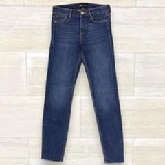 ZARA Skinny Denim Pants, Size 4 (M), Dark Navy, Cut-off, Leg-lengthening Silhouette