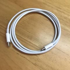 USB 「type-c」「ライトニングケーブル」のサムネイル