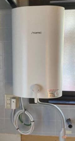 小型電気温水器　給湯器のサムネイル