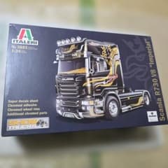ITALERI ScaniaR730 V8 Toplins