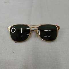 Ray-Ban ゴールドフレーム サングラスのサムネイル