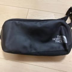 ノースフェイス　ショルダーバックのサムネイル