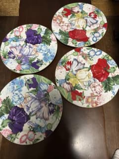 YAMATO 花柄食器セット 大皿 4枚　中皿 5枚　カップとソーサー４セット Yamato花柄陶器大皿4枚セット 直径 約27センチ - メルカリ
