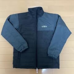 非売品　LIXIL メーカージャンパーのサムネイル