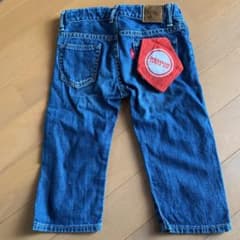 新品　デニムパンツのサムネイル