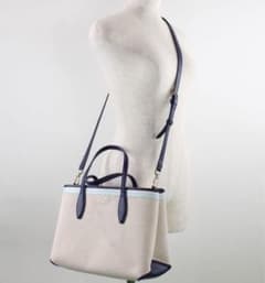 【美品】ケイトスペード　キャンバス地　トートバッグのサムネイル