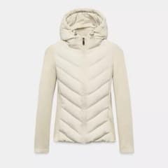 ZARAの「フード付きコンビパフジャケットのサムネイル