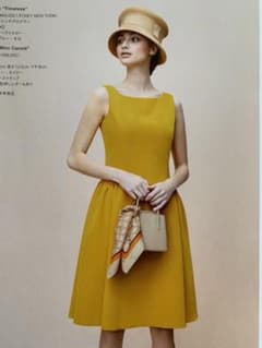 【新品・未使用】FOXEY  ワンピースのサムネイル