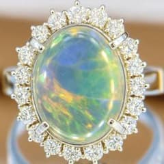Pt900 ブラックオパール2.99ct ダイヤモンド0.47ct リング - メルカリ