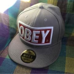 OBEY キャップ 帽子のサムネイル
