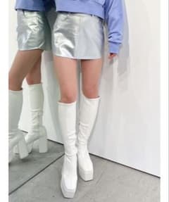 【GYDA】フェイクレザースカートライクショートパンツのサムネイル