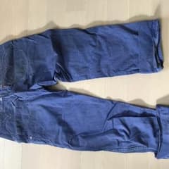 リーバイスレッドのサムネイル