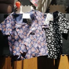 ユニクロ　ポールアンドジョー　クロップドＴシャツのサムネイル